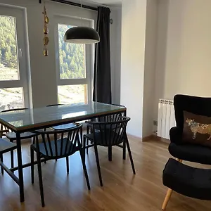 Modern And Cozy In With Views - Vall Del Nord Apartamento Arinsal